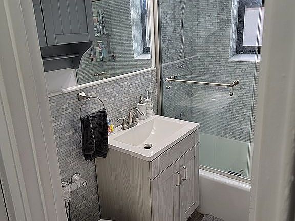 4th image of 485 E Lincoln Ave APT 310