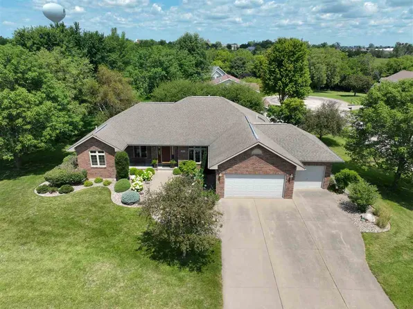 1410 E Harrison St, Washington, IA 52353