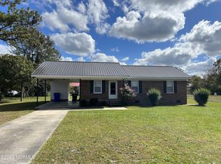 811 Fox St, Elizabethtown, NC 28337