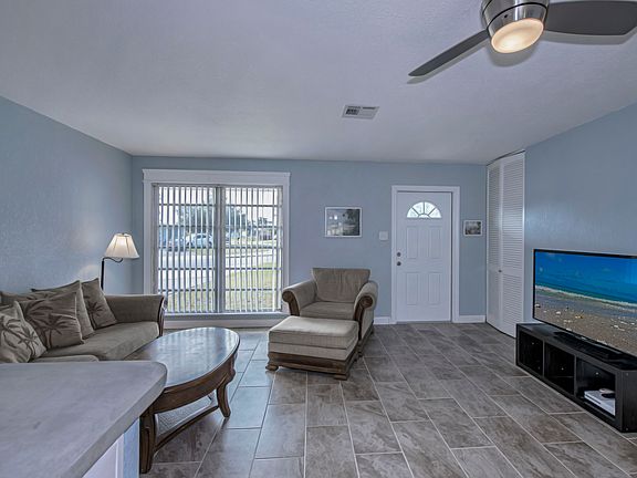 Beautiful tile flooring!