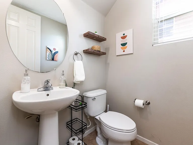 552 Blackberry Dr — Photo 18