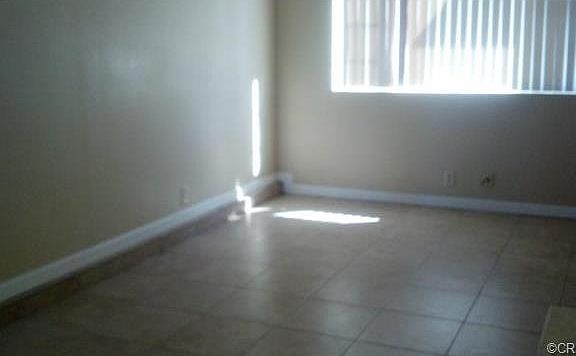 3rd image of 13049 Liggett St