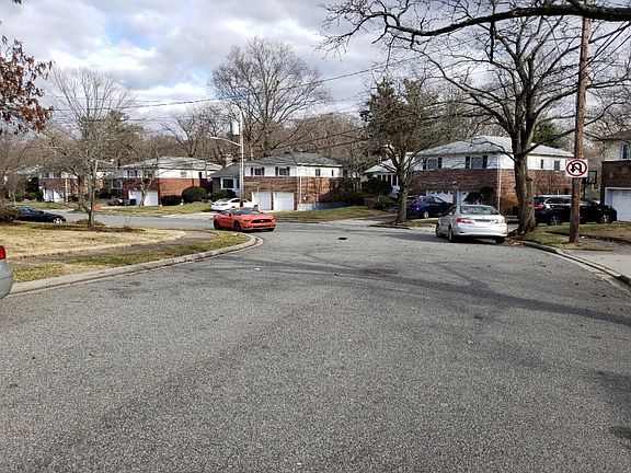 4th image of 856 Myrna Dr