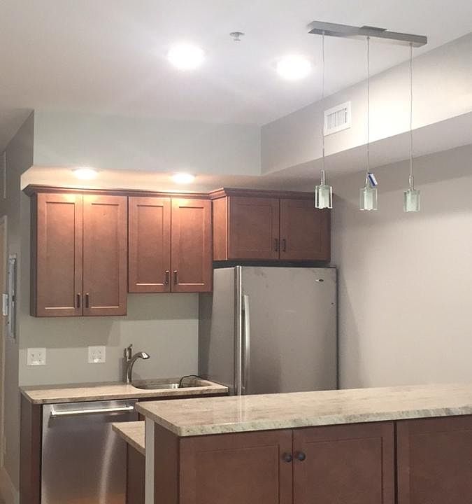 2nd image of 13 Grove St APT 1