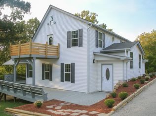 280 River Bend Rd, Narrows, VA 24124