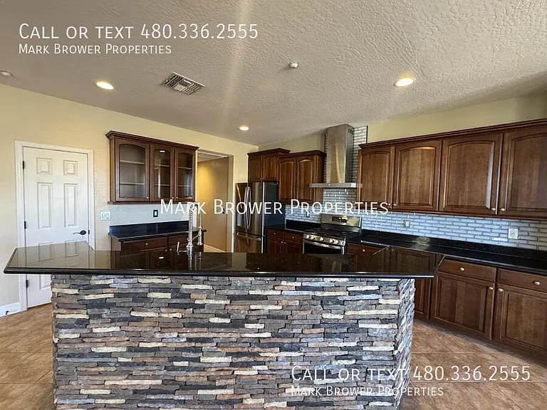 21104 W Sage Hill Rd — Photo 12