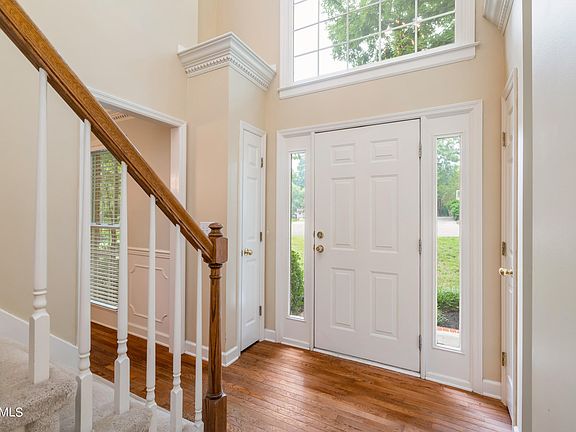 3rd image of 1204 Wembley Ct