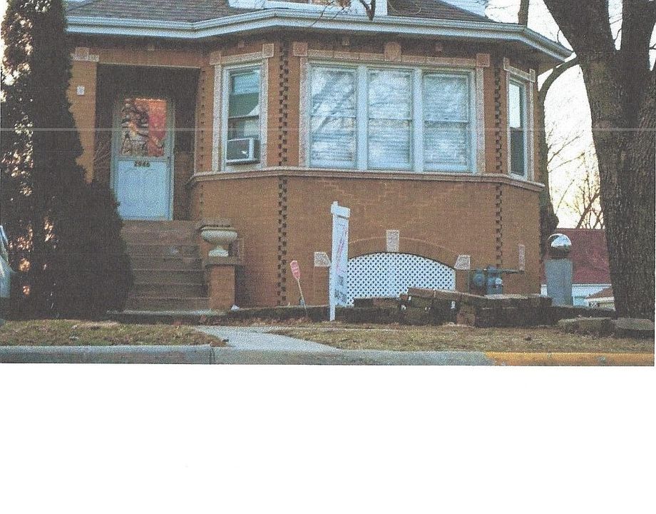 1st image of 2946 N 78th Ave
