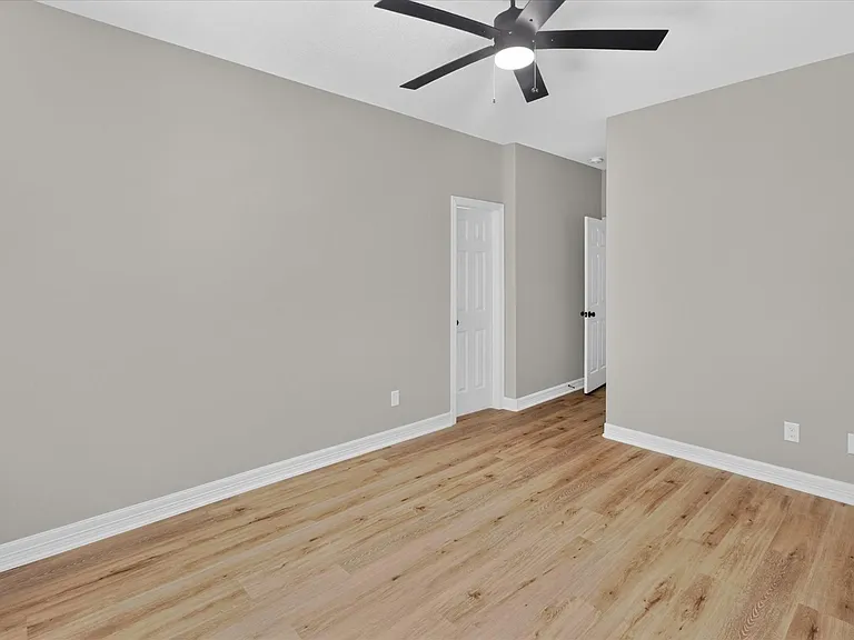 3323 Dennis St #A — Photo 8