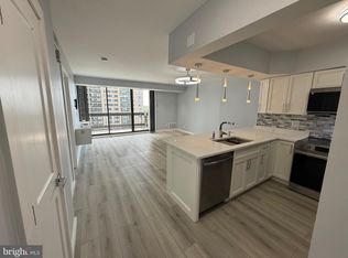 5505 Seminary Rd APT 917N, Falls Church, VA 22041