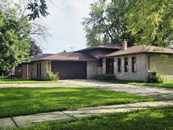 7945 Hohman Ave, Munster, IN 46321