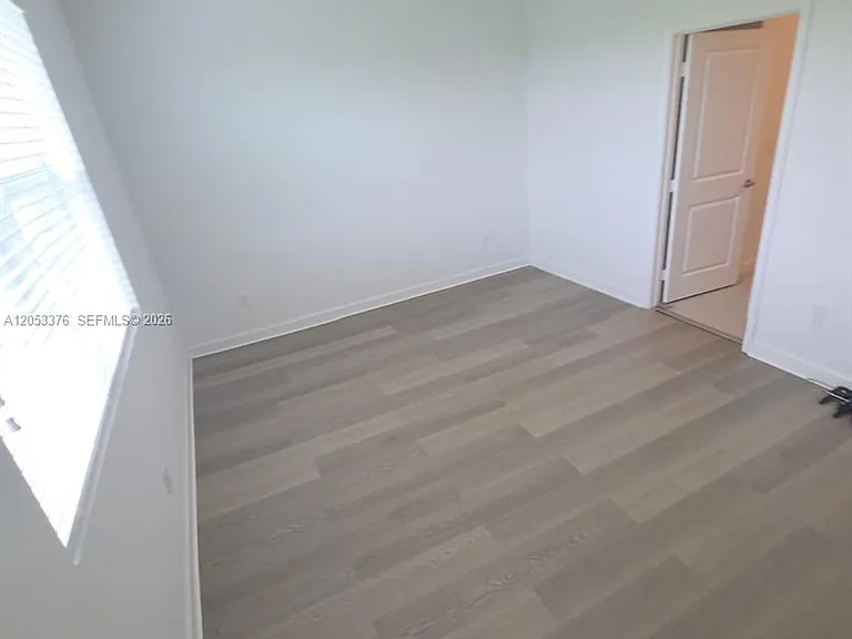 694 SE Lake Falls St — Photo 22