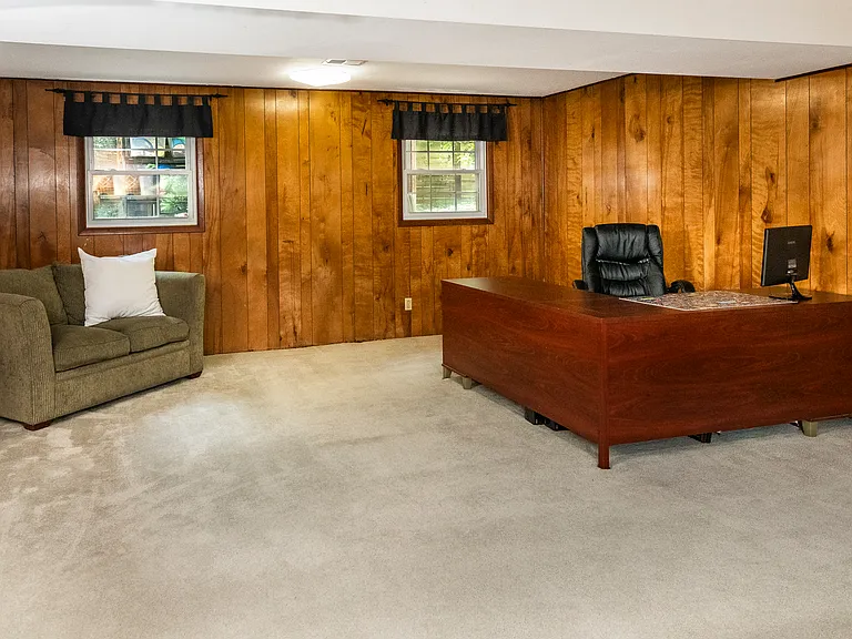 4201 E Cambridge Dr — Photo 33