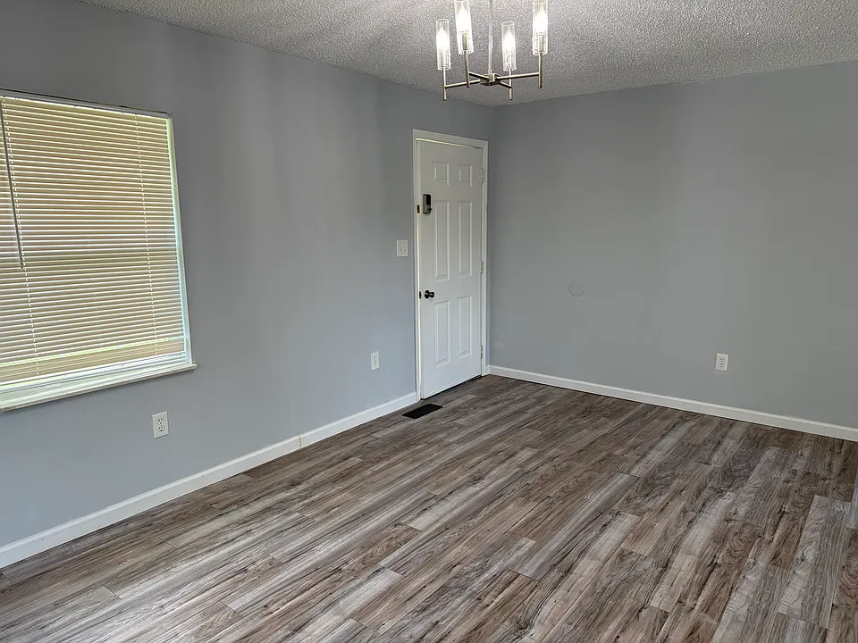 3028 Toms Way #2