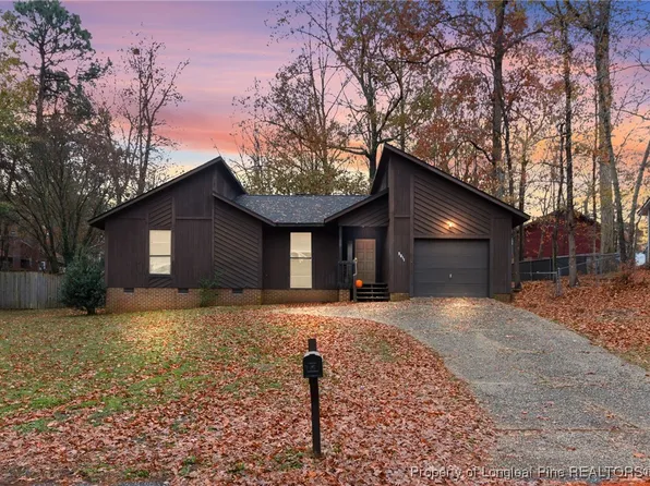 5811 Waters Edge Dr, Fayetteville, NC 28314