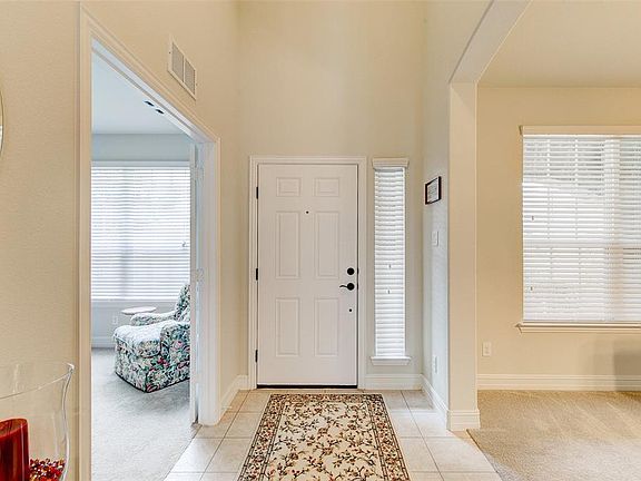 4th image of 7933 Caldelana Way