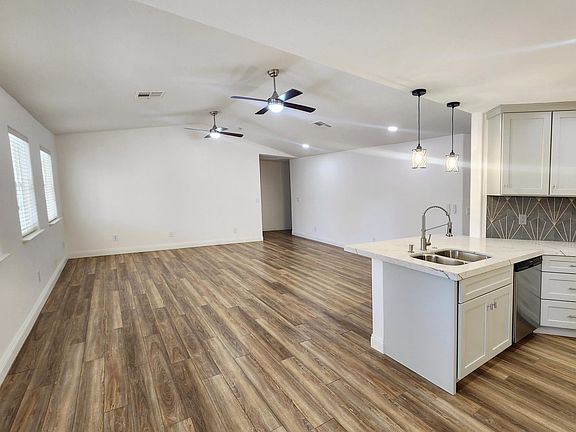 2nd image of 4235 Callahan Ave