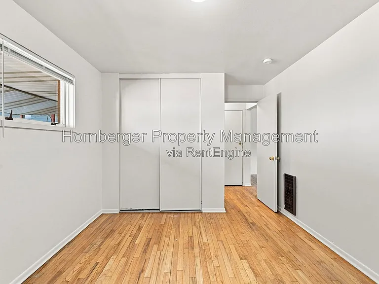 1508 N Post St — Photo 8