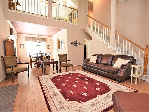 5th image of 4514 Backenberry Dr