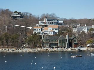 4 Gull Cove Ln, Rockport, MA 01966