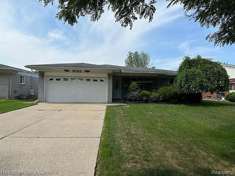 1st image of 3082 Reese Dr