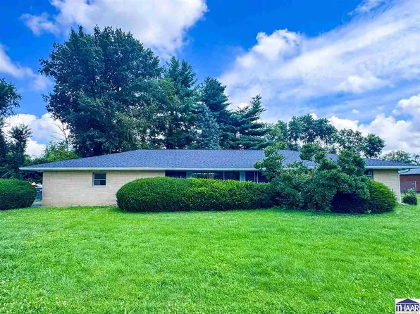 1004 E Barbara Ln, Terre Haute, IN 47802