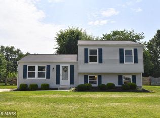 512 Shore Dr, Joppa, MD 21085