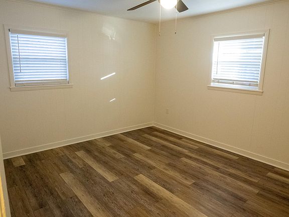 2nd image of 239 Stone Dr #2