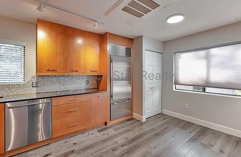 15252 N 100th St #2153 — Photo 4