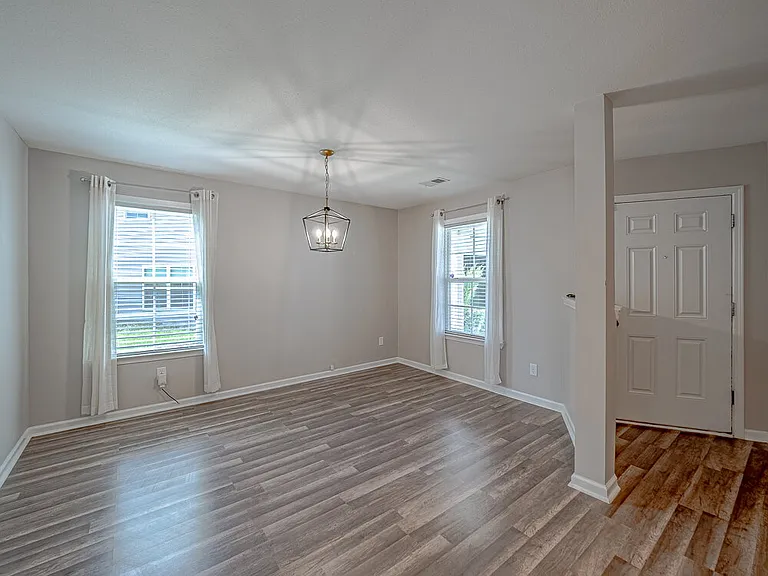 1586 Ruger Dr — Photo 12