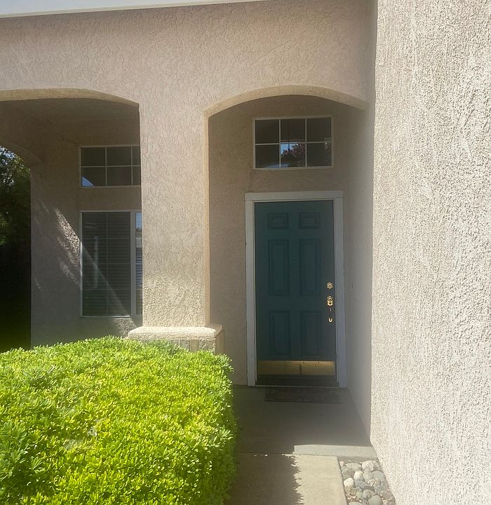 1st image of 1523 Verbena Way