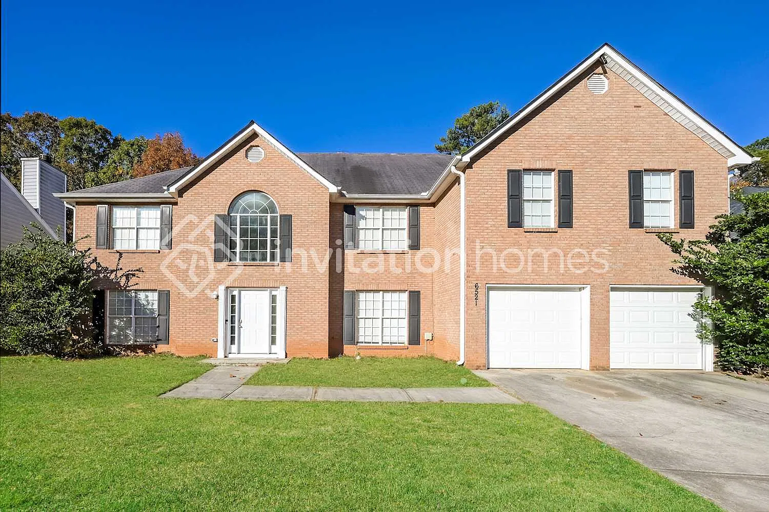 6521 Carriage Ln Stone Mountain, GA 30087 — Photo 1