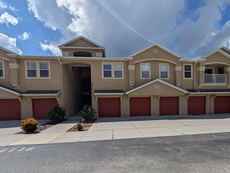 4116 Meander Pl #206