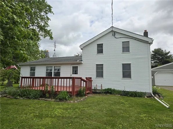 4003 Wood Rd, Albion, NY 14411