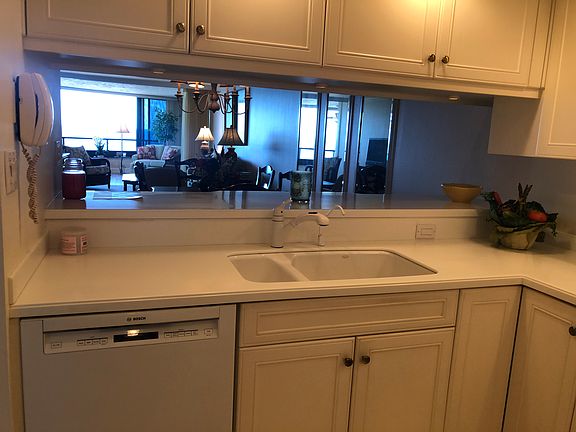 4th image of 840 The Esplanade N APT 705