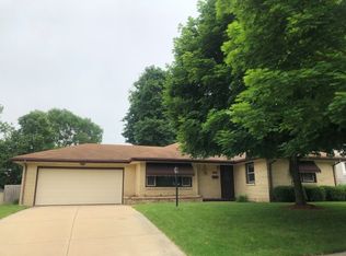 2316 24th St, Rockford, IL