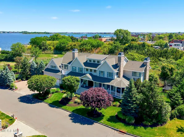 33 Highland Avenue, Monmouth Beach, NJ 07750