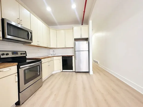 101 Sutton St, Brooklyn, NY