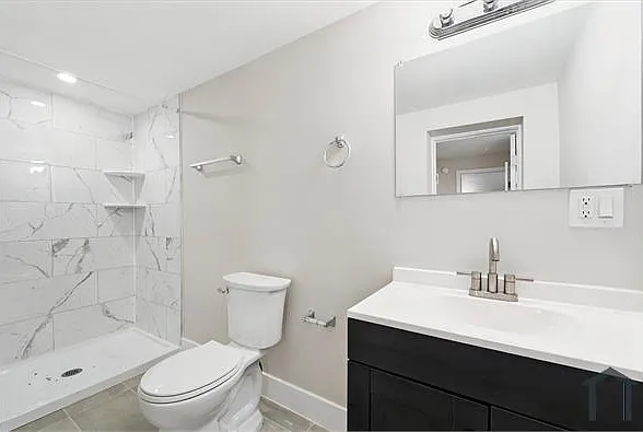 2310 Tasker St — Photo 8