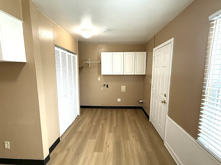 401 Morris Dr — Photo 6