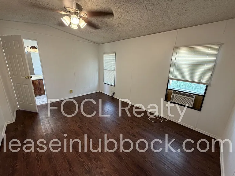 122 County Road 2900 — Photo 6