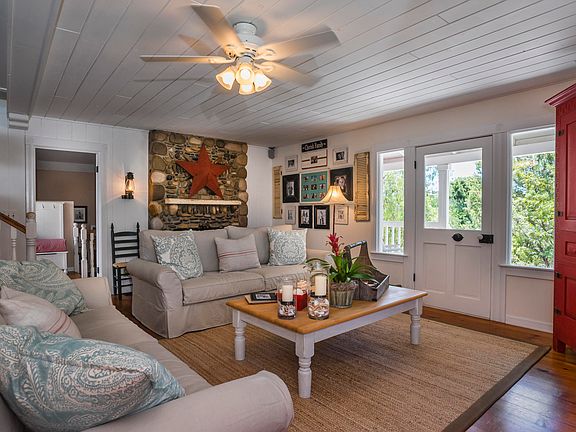 3rd image of 2984 San Marcos Ave