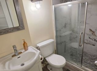 888 Krosno Blvd ROOM 2, Pickering, ON L1W1H4