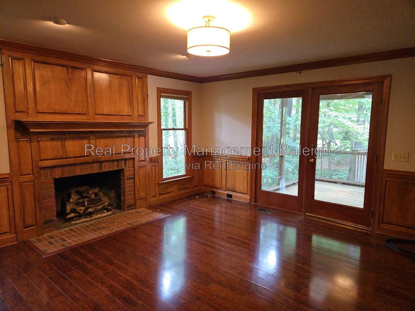 4 bed, 2.5 bath, 2712 sqft, $3,100 — Photo 3