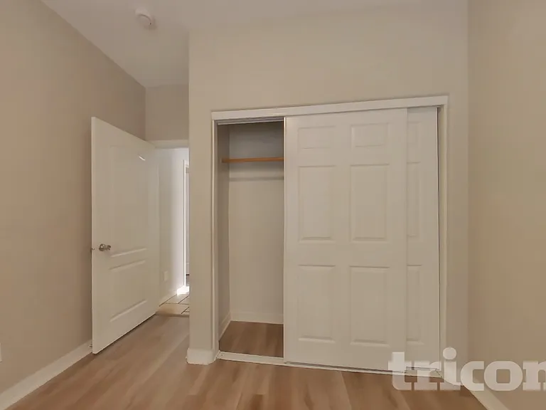 504 W Beautiful Ln — Photo 11