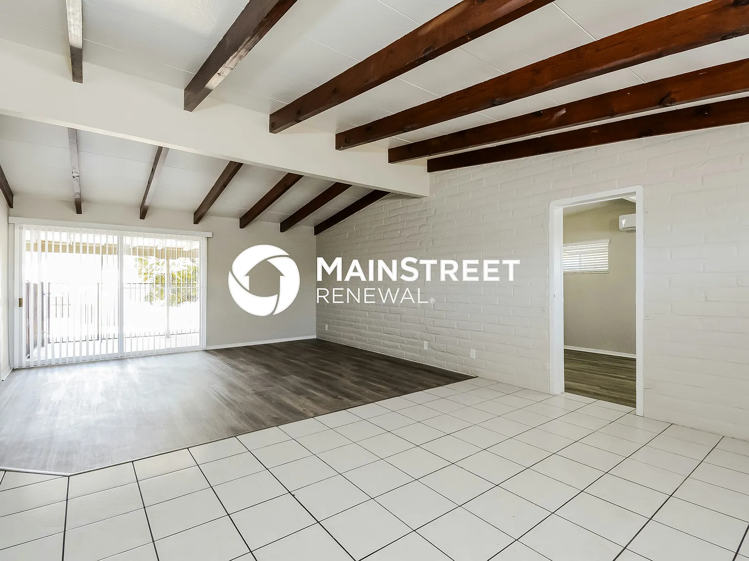7101 E Kingston Dr — Photo 2