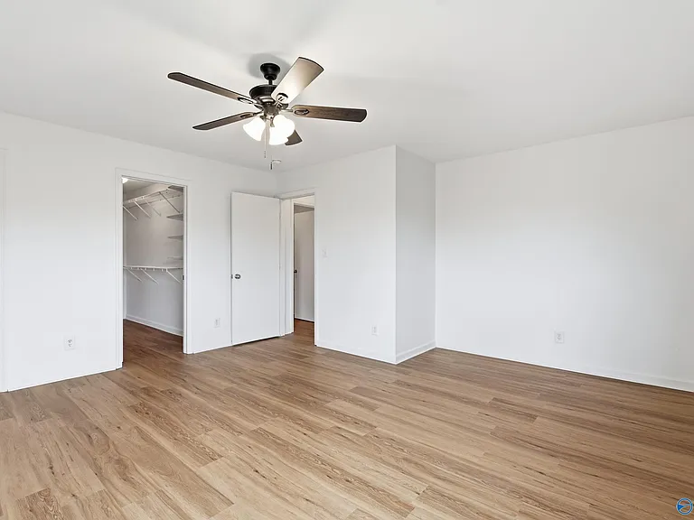 15328 Mill Valley Dr — Photo 11