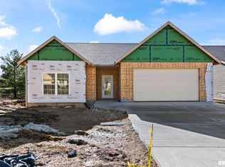 314 Boulder Creek Dr, Chatham, IL