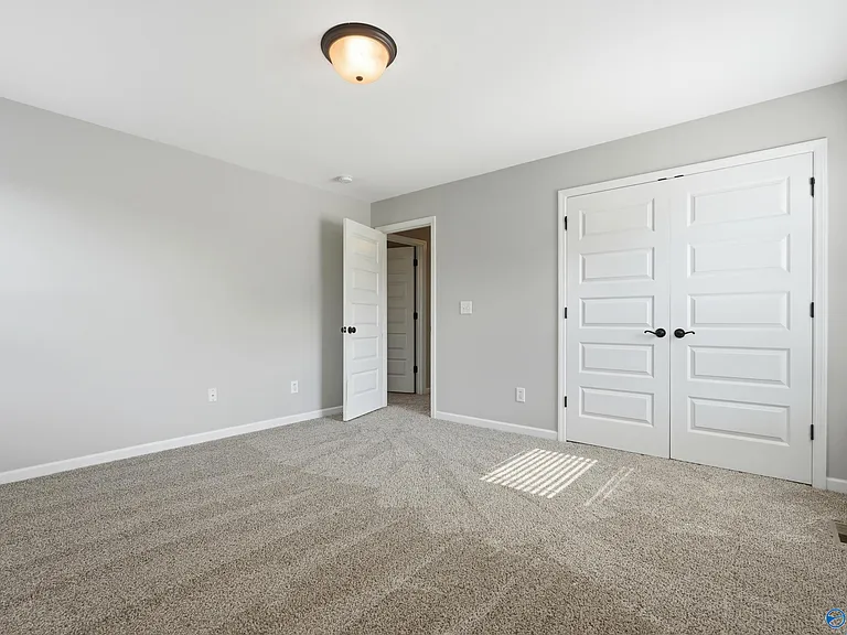 174 Walkers Hill Rd — Photo 21