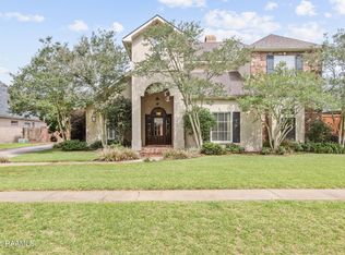102 Plainfield Cir, Lafayette, LA 70503